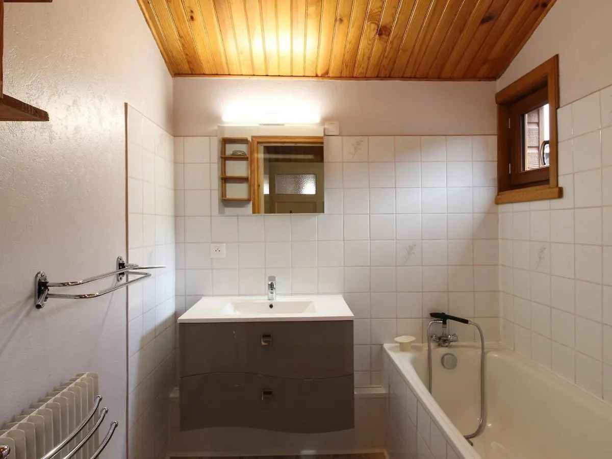 Chalet Au Mont-Dore, 300M Du Centre, 6 Pieces, Garage, Terrain Pentu, Ideal 8 Pers, Animaux Non Acceptes. - Fr-1-608-4 Le Mont-Dore