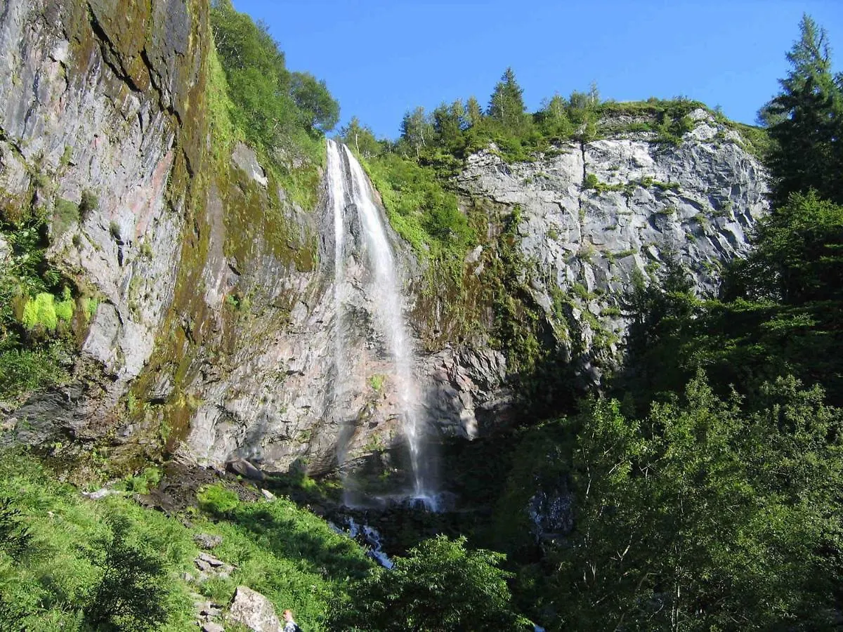 Chalet Au Mont-Dore, 300M Du Centre, 6 Pieces, Garage, Terrain Pentu, Ideal 8 Pers, Animaux Non Acceptes. - Fr-1-608-4 Holiday home Le Mont-Dore